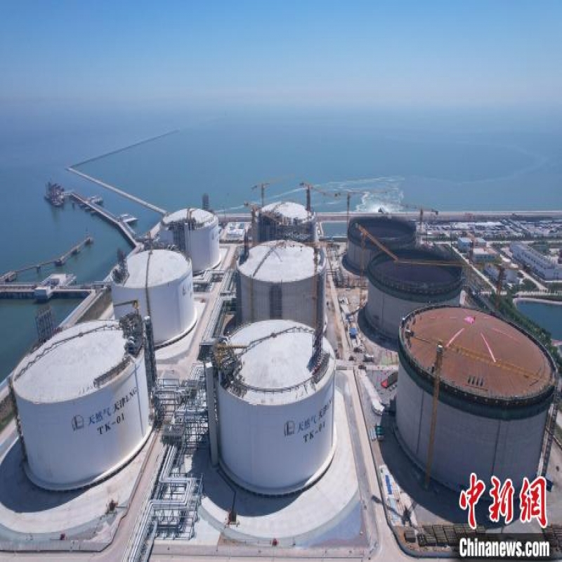1104噸！中石化天津LNG二期7#儲罐完成氣頂升作業