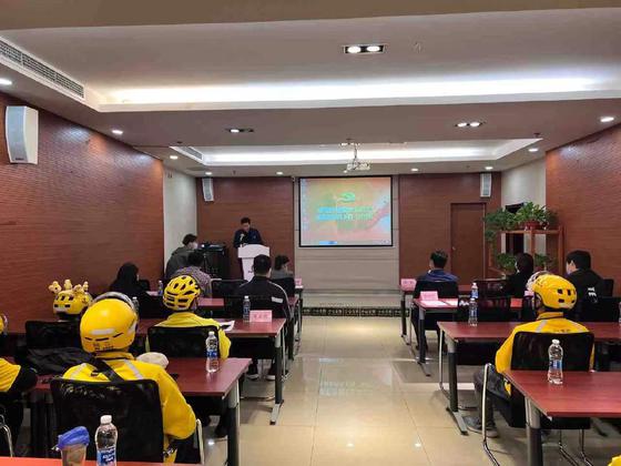天津市職工宣傳教育文化中心開展“聽黨話感黨恩跟黨走 致敬新時代下的‘別樣紅’”主題黨日活動(圖2)