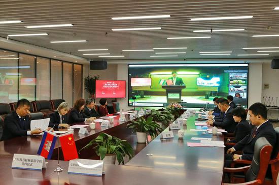 “線上會議＋云上簽約”開啟中柬國際政產(chǎn)學研合作新模式(圖3)