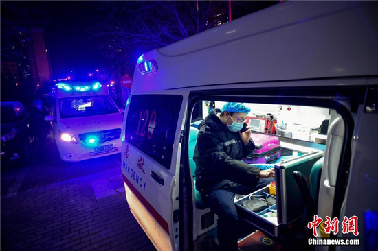 天津派出醫(yī)療急救隊連夜啟程支援河北邢臺(圖1) 天津派出醫(yī)療急救隊連夜啟程支援河北邢臺(圖1)