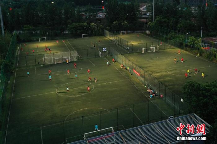 【奮進新征程 建功新時代】體育強國之路上的“眾樂樂”(圖5)